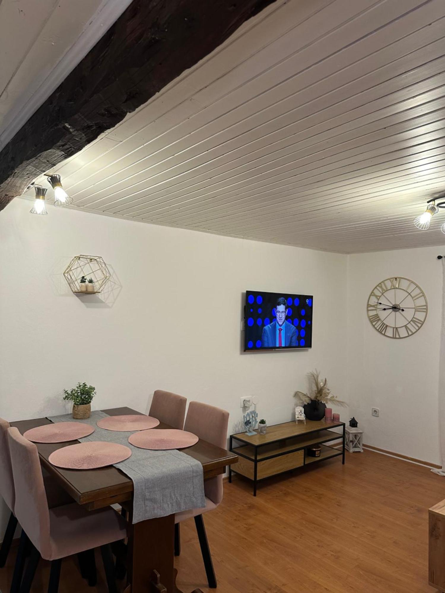 Apartment Mare Poreč Exteriör bild