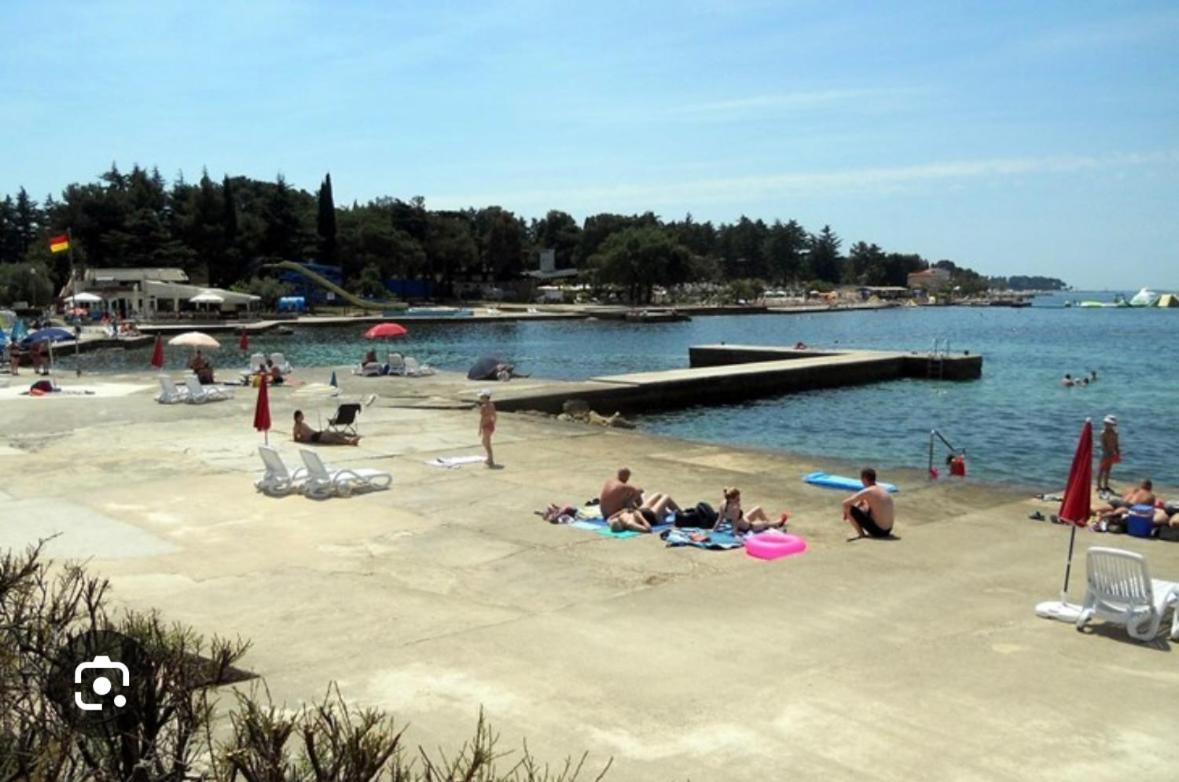 Apartment Mare Poreč Exteriör bild
