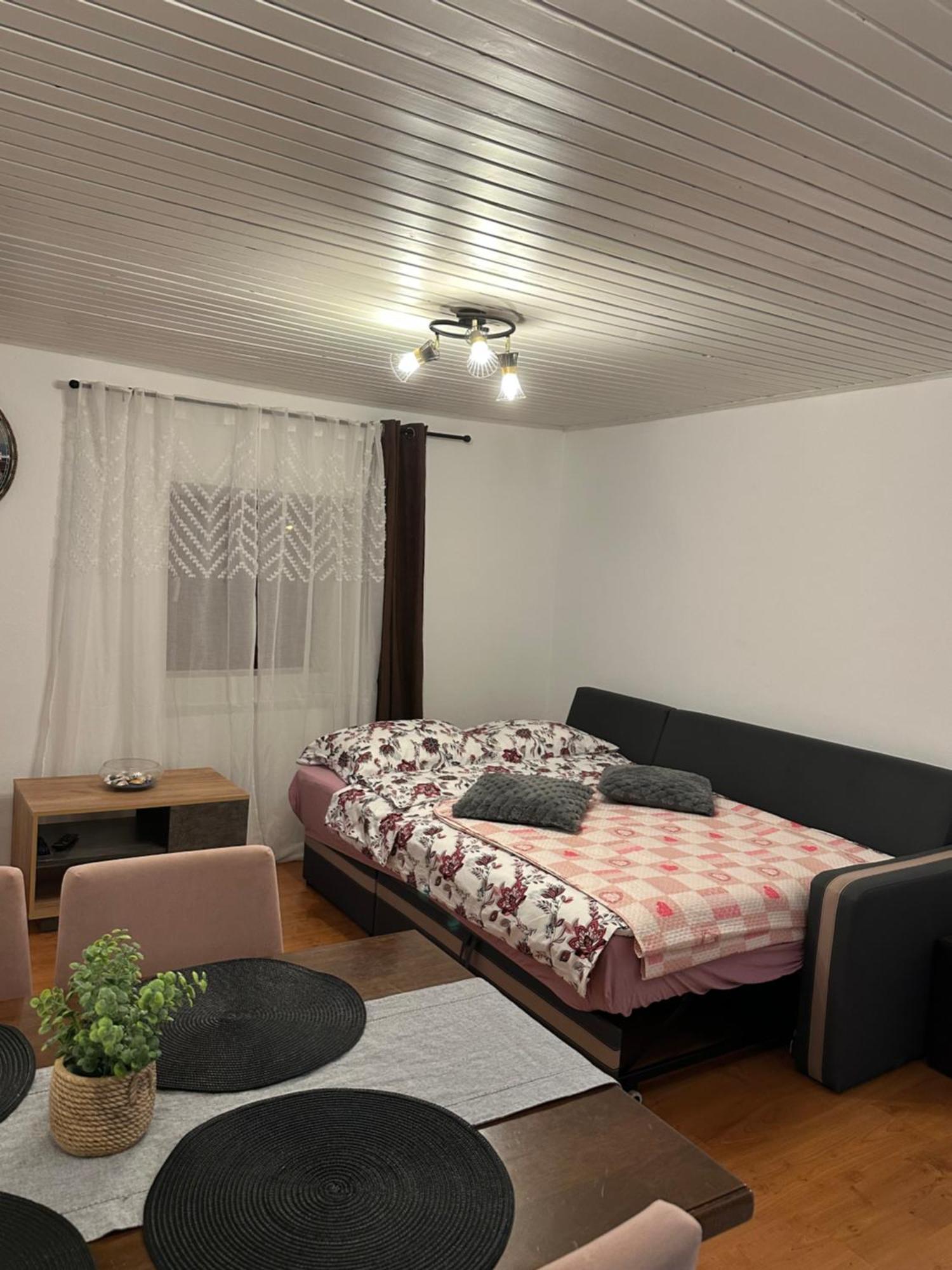 Apartment Mare Poreč Exteriör bild